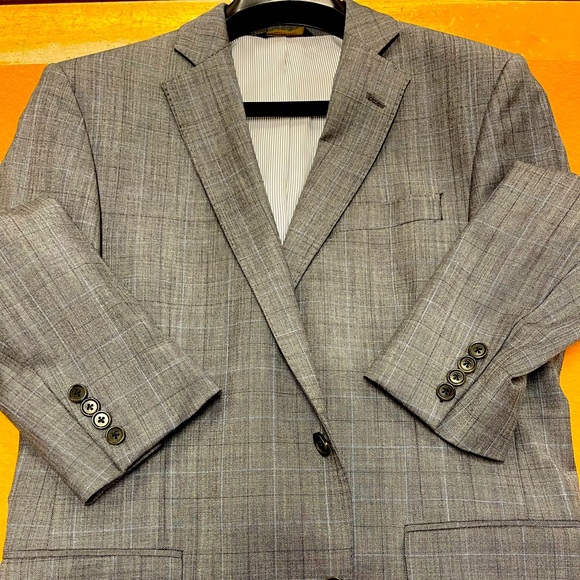 Brooks Brothers Grey & Blue Plaid Sportcoat
